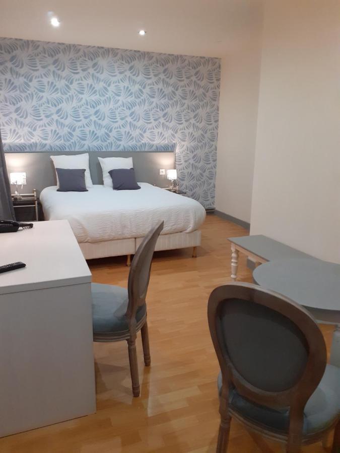 Logis Hotel Restaurant De L'Ecu Montbard Εξωτερικό φωτογραφία